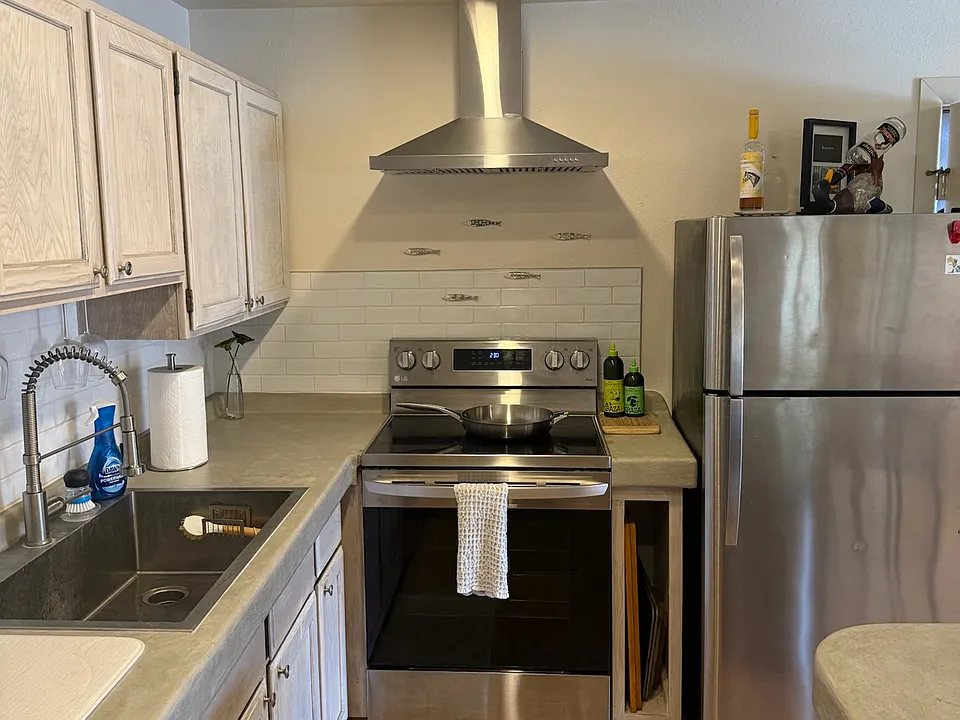265 Aspen Dr #3