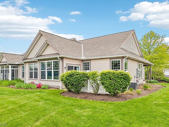 2nd image of 2171 Southampton Ln