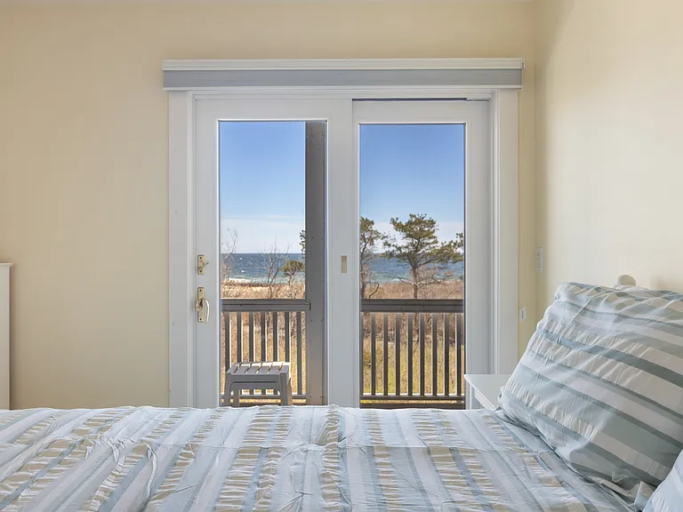 1 Beach House Ln — Photo 10