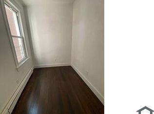 25 Cedar St, Yonkers, NY 10701