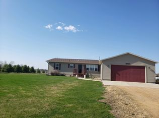 13386 100th St, Glencoe, MN 55336