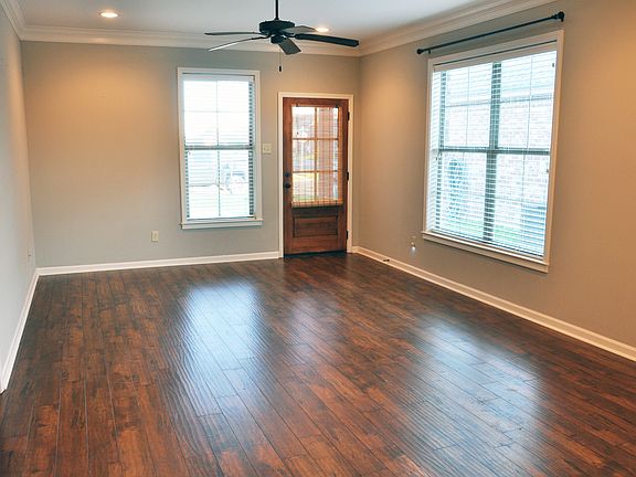 5th image of 305 Rolling Mill Ln