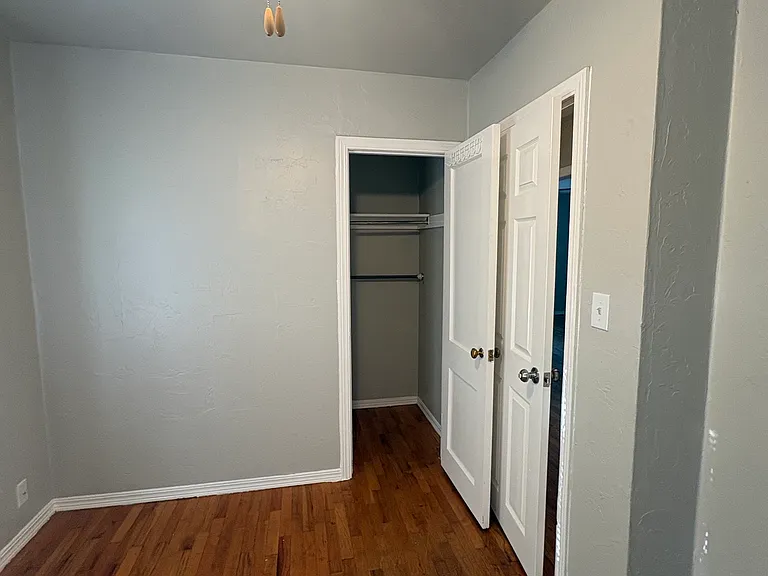 635 SE 31st St — Photo 5