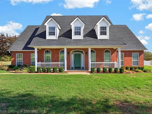 11721 Springridge Dr, Fort Smith, AR 72916