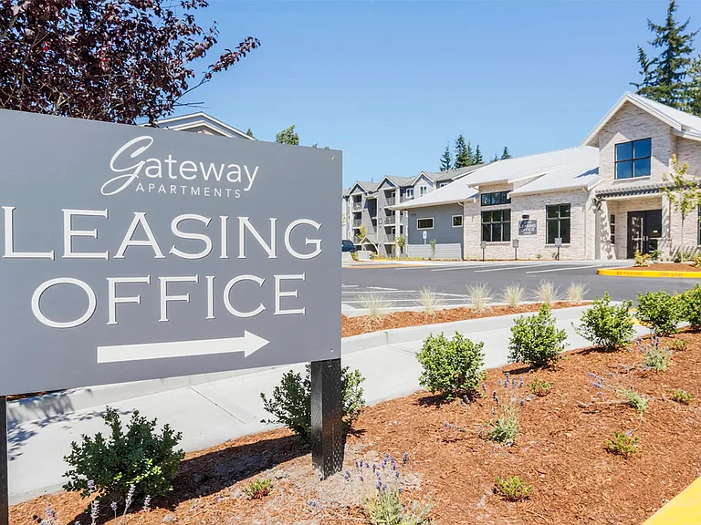 Gateway Apartments — Photo 2