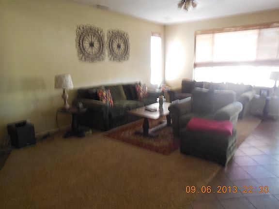 LEONARD WAY FAM ROOM_04032015