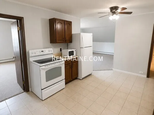 281 Main St #402, Waterville, ME 04901