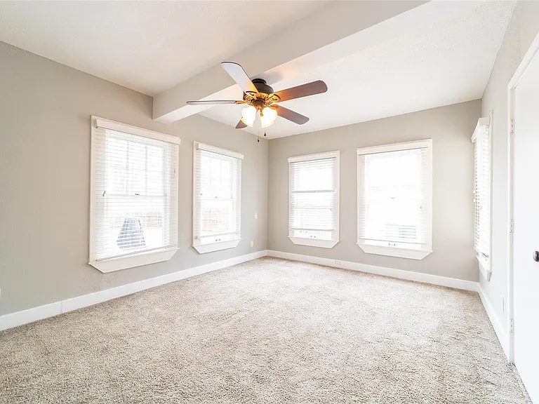 2226 W Rosedale St S #100 — Photo 9