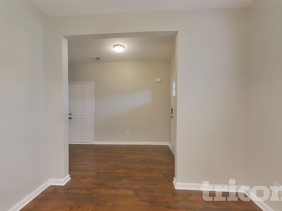4th image of 812 Ellyson Dr