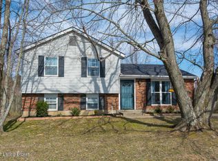 4949 Winding Spring Cir, Coldstream, KY 40245