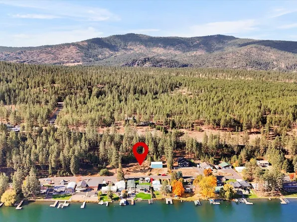 23305 N Westlake Dr, Nine Mile Falls, WA 99026