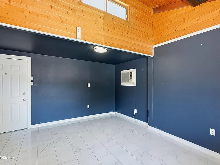 1609 E Gaylon Dr — Photo 25
