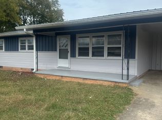 708 Nebraska Ave, Stevenson, AL 35772