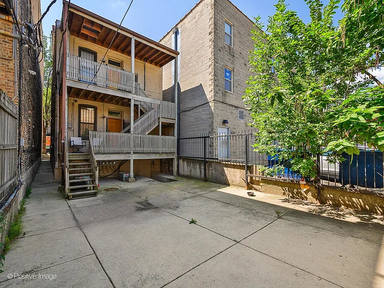 1436 W Taylor St #1 — Photo 2