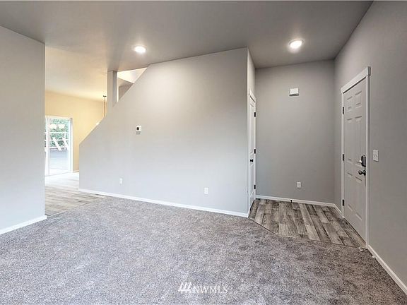 4th image of 355 Briar Ln S Lot 10