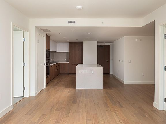 4th image of 1388 Kettner Blvd Unit 805