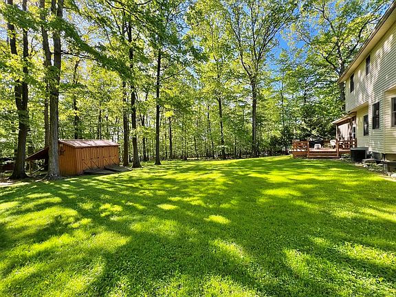 5th image of 23 Woodland Dr