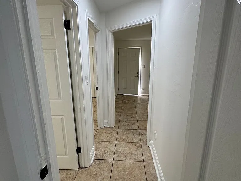 305 N Hullen St — Photo 9