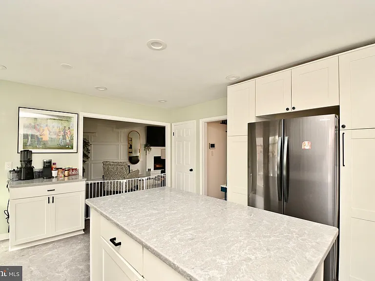 6431 Forest Rd — Photo 15