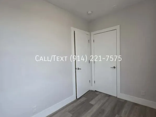 52 Poplar St, Yonkers, NY 10701