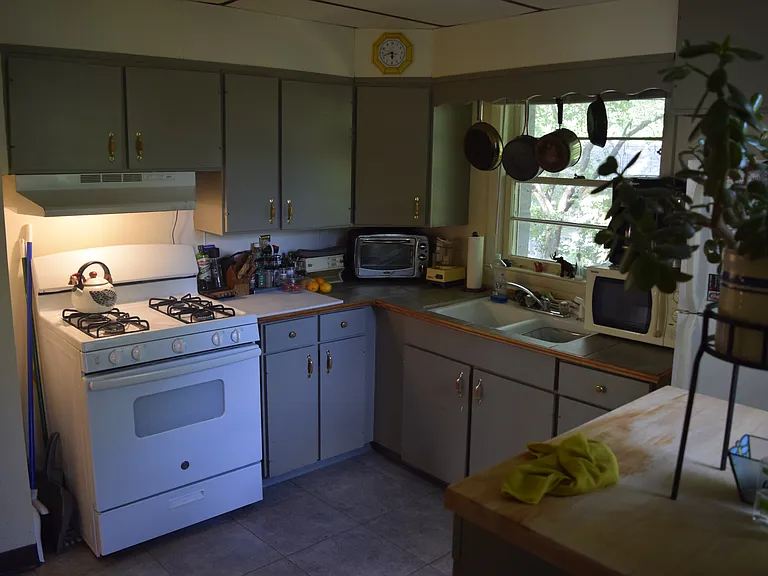 621 Cedar St — Photo 8