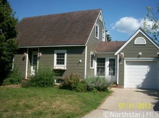 541 Carlisle St NE, Hutchinson, MN 55350