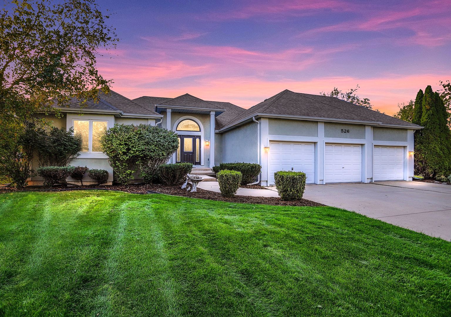 526 Lloyd Ave, Itasca, IL 60143 Zillow