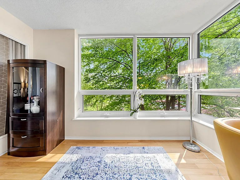 326 Major Mackenzie Dr E #307 — Photo 29