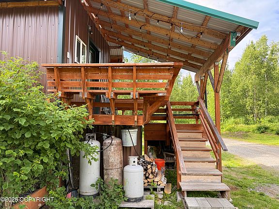 5th image of 21148 E Alatna Rd