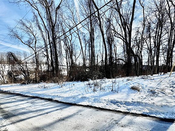 4th image of 0 Hickory Dr