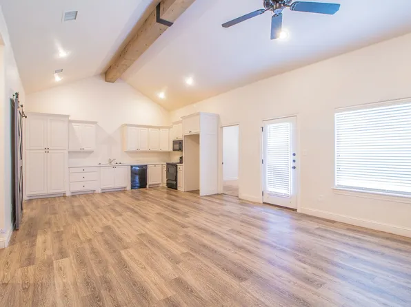 MC 2511 111th Street, 2511 111th St #B, Lubbock, TX 79423