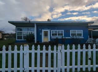 726 S 10th St, Cottage Grove, OR 97424