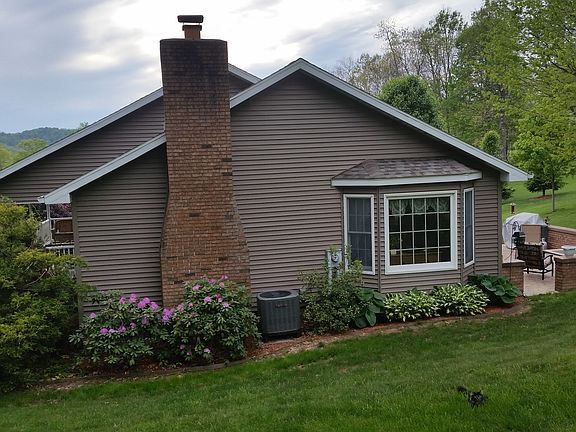 2nd image of 85 Woodland Ln