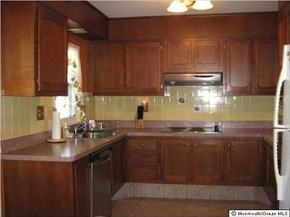 3rd image of 294A Malvern Ct