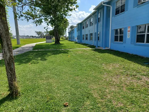 New Smyrna Beach Apartments Photo 1