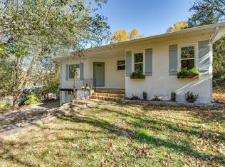 21 Dowlen Rd, Hixson, TN 37343