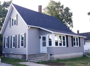 888 Cory St, Fostoria, OH 44830