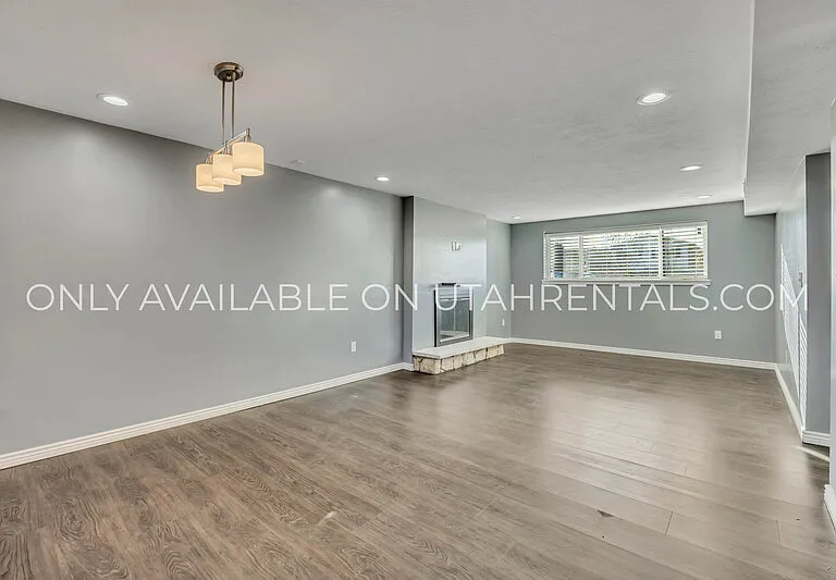 7011 S Ponderosa Dr #2 — Photo 2