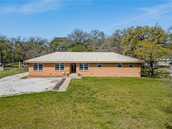 1083 State Highway 22 Hwy, Whitney, TX 76692