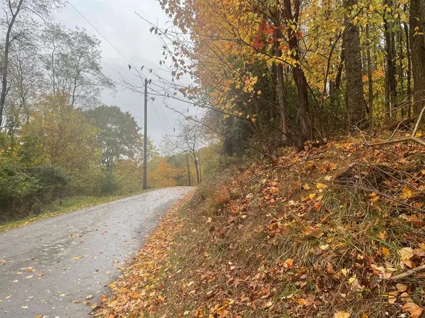 Hicks St, Bluefield, VA 24605