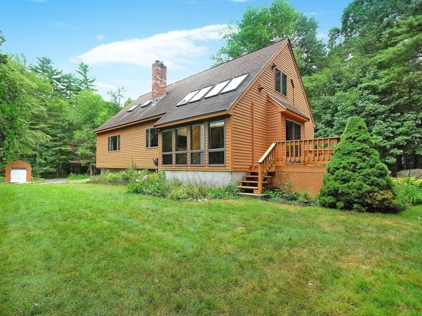 56 Osceola Dr, Boxboro, MA 01719