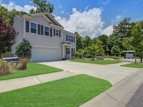 4th image of 2611 Alamanda Dr