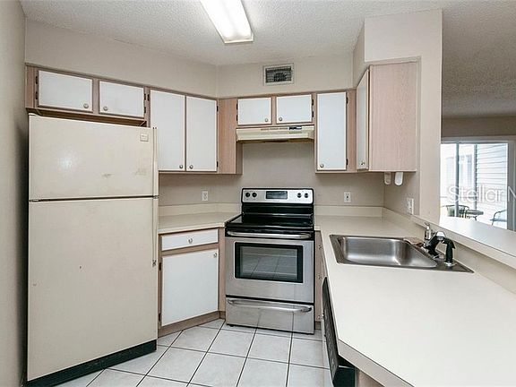 5th image of 3900 Southpointe Dr Unit 107