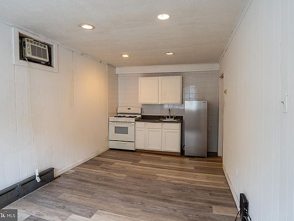 3rd image of 635 Dudley St Floor 1