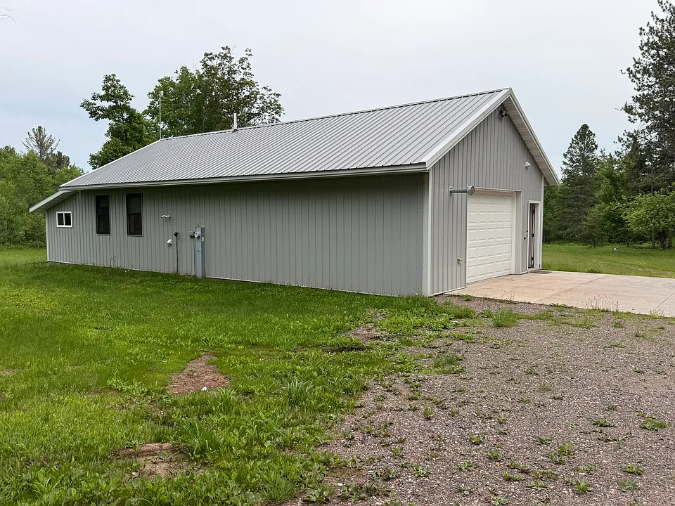 52846 US Highway 41