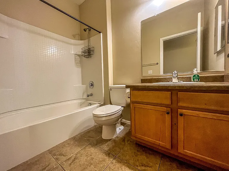 853 W Calle Barbitas — Photo 12