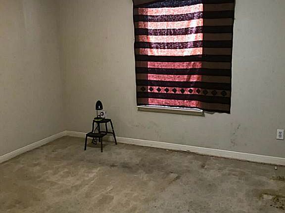 3rd image of 2121 Bonito Dr