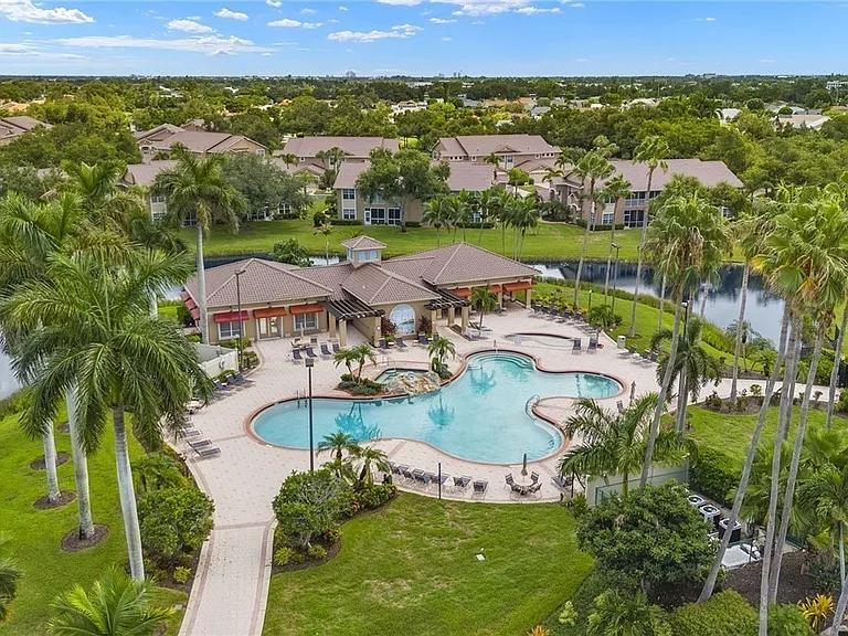14860 Crystal Cove Ct #304 — Photo 28