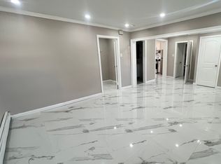 147-31 229th St, Springfield Gardens, NY 11413