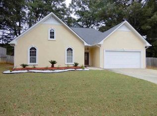 229 Summer Brook Ln, Alabaster, AL 35007